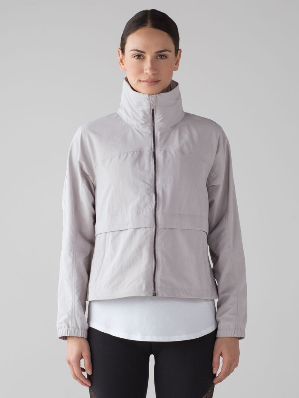 Lululemon Always Effortless Jacket Size 4 in Chrome